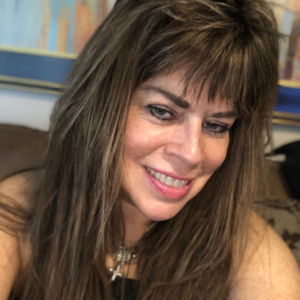 Meet your Posher, Candace